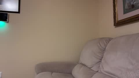 honey_man14 online show from 10, 2, 2026