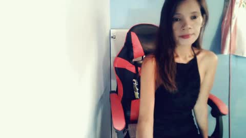 Snapshot of honey_mollyxx chatting on 15, 7, 2026 honey_mollyxx online show from 15, 7, 2026