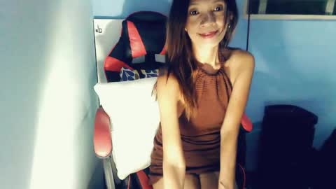 Snapshot of honey_mollyxx chatting on 3, 8, 2026 honey_mollyxx online show from 3, 8, 2026