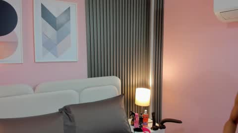 honey_sofii_ online show from 3, 10, 2025