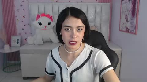 HONEY  online show from 23, 1, 2025