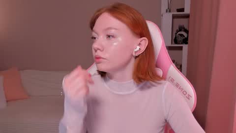 honeyautumn online show from 21, 2, 2025