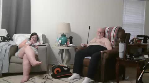 Snapshot of honeybuns344636 chatting on 18, 1, 2025 Honey online show from 18, 1, 2025