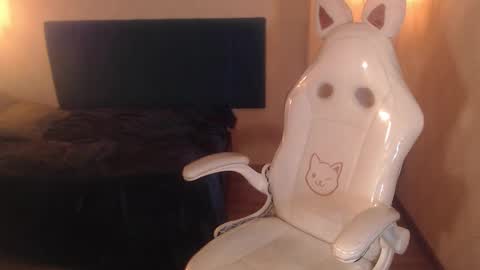 Emily online show from 25, 3, 2026