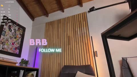 Sofia independent model online show from 25, 1, 2025