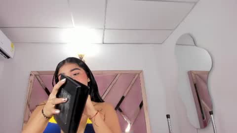Snapshot of honeyht chatting on 30, 7, 2026 honeyht online show from 30, 7, 2026