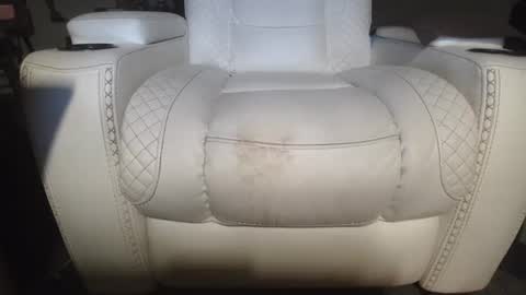 Snapshot of honeylovelace777 chatting on 8, 12, 2024 Heather Lovelace online show from 8, 12, 2024