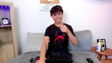 Snapshot of honeymoon_sariel chatting on 18, 11, 2025 honeymoon_sariel online show from 18, 11, 2025