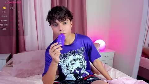 Snapshot of honeymoon_sariel chatting on 20, 11, 2025 honeymoon_sariel online show from 20, 11, 2025