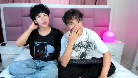 Snapshot of honeymoon_sariel chatting on 9, 5, 2026 honeymoon_sariel online show from 9, 5, 2026