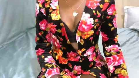 Becky online show from 22, 10, 2025