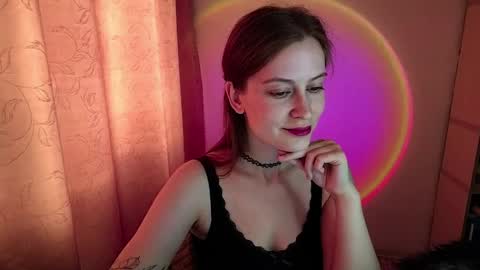 honeyy_bun online show from 6, 5, 2026