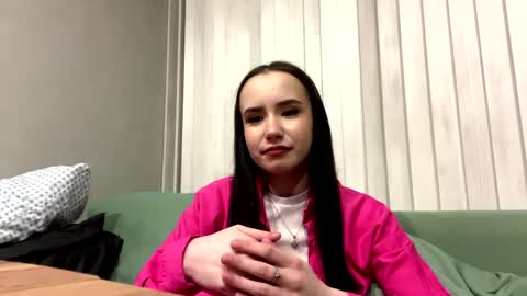 Tiffany online show from 30, 4, 2026