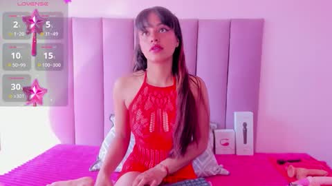 holly online show from 25, 9, 2025