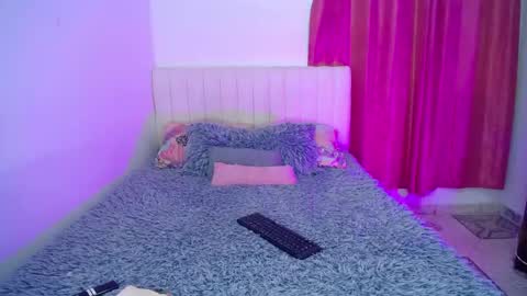 Snapshot of hoot_alicee chatting on 16, 5, 2026 ONLYFANS online show from 16, 5, 2026