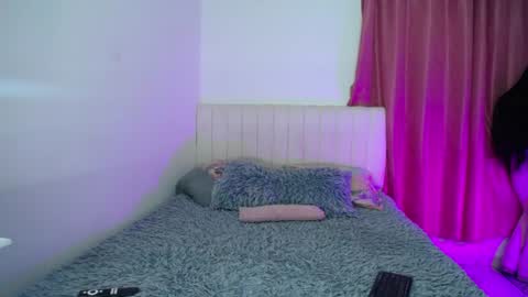Snapshot of hoot_alicee chatting on 12, 6, 2026 ONLYFANS online show from 12, 6, 2026