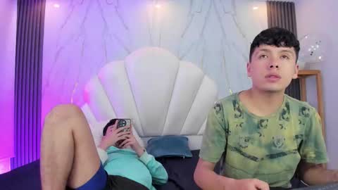 hoot_booys_ online show from 24, 2, 2026