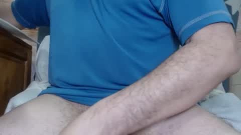 Snapshot of hoottshark chatting on 16, 4, 2026 Adam online show from 16, 4, 2026