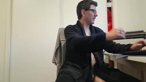 hopefulguy86 online show from 29, 5, 2026