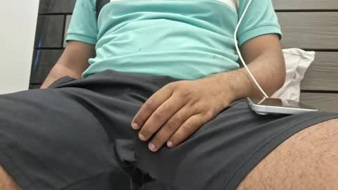 horny_browncock online show from 17, 5, 2026
