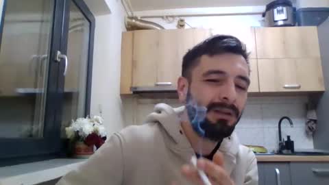 Snapshot of horny_couple9600 chatting on 4, 12, 2025 horny_couple9600 online show from 4, 12, 2025