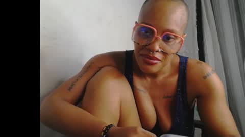 Snapshot of horny_ebonygirl_ chatting on 23, 2, 2026 horny_ebonygirl_ online show from 23, 2, 2026