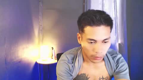 Horny Lucas online show from 23, 4, 2026