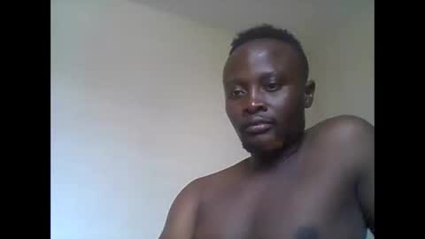 Snapshot of horny_master25 chatting on 4, 12, 2025 horny_master25 online show from 4, 12, 2025
