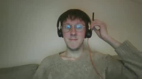 Snapshot of horny_pole chatting on 9, 12, 2024 horny_pole online show from 9, 12, 2024