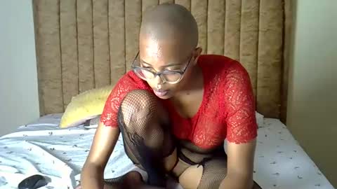 horny_sexy_baby online show from 30, 11, 2025