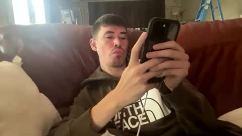 Snapshot of hornyboi2710 chatting on 14, 9, 2025 Justin 7 inches online show from 14, 9, 2025