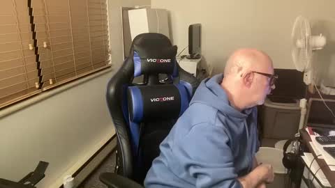 Brett online show from 17, 12, 2024