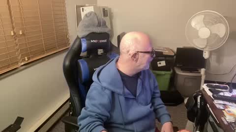 Brett online show from 13, 2, 2025