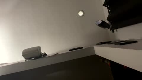 Snapshot of hornyhenry66 chatting on 11, 11, 2025 hornyhenry66 online show from 11, 11, 2025