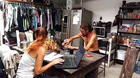 Snapshot of hornyhippies0080 chatting on 27, 10, 2025 Nix D online show from 27, 10, 2025