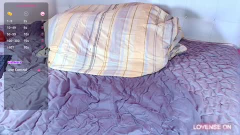Snapshot of hornyhousekeeper_ chatting on 23, 12, 2024 Valentina online show from 23, 12, 2024