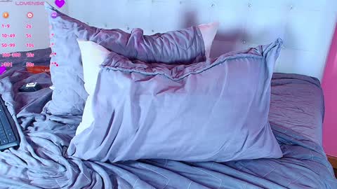 Snapshot of hornyhousekeeper_ chatting on 17, 1, 2025 Valentina online show from 17, 1, 2025