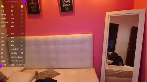 Snapshot of hornyhousekeeper_ chatting on 5, 2, 2025 Valentina online show from 5, 2, 2025