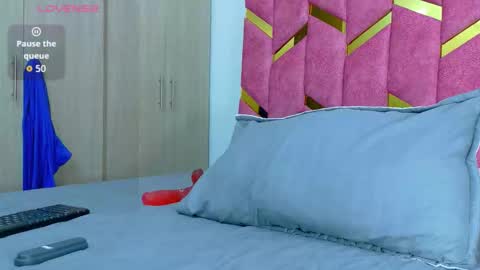 Snapshot of hornyhousekeeper_ chatting on 25, 10, 2025 Valentina online show from 25, 10, 2025