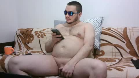 Snapshot of hornymonkey991 chatting on 1, 5, 2026 hornymonkey991 online show from 1, 5, 2026