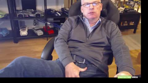 hornynthick70 online show from 17, 12, 2025