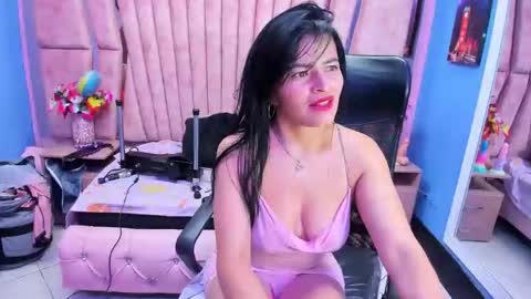 Snapshot of hornyskinny26 chatting on 1, 3, 2026 hornyskinny26 online show from 1, 3, 2026