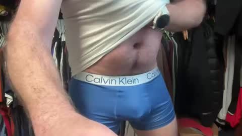 Snapshot of hornyusa13 chatting on 5, 2, 2025 hornyusa13 online show from 5, 2, 2025