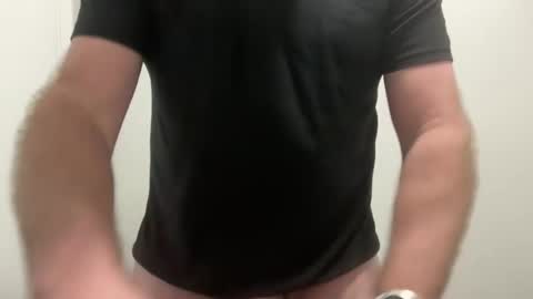 Snapshot of hornyusa13 chatting on 20, 2, 2025 hornyusa13 online show from 20, 2, 2025