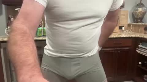 Snapshot of hornyusa13 chatting on 17, 12, 2025 hornyusa13 online show from 17, 12, 2025