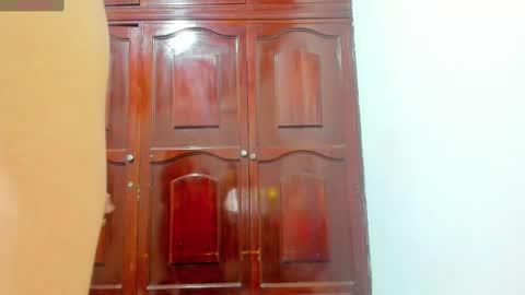 ronald and victoria online show from 29, 12, 2024