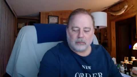 Snapshot of horsebigballs chatting on 8, 2, 2025 horsebigballs online show from 8, 2, 2025