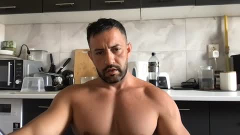 Chriss90 online show from 12, 6, 2026