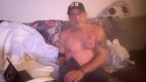 hoss43040 online show from 18, 9, 2025