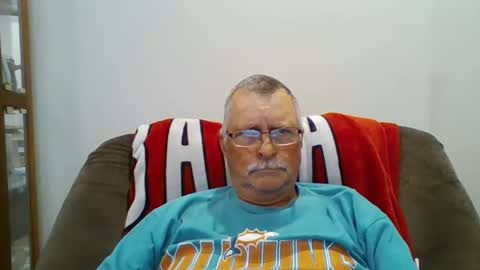 Snapshot of hot4tightholes chatting on 17, 4, 2026 hot4tightholes online show from 17, 4, 2026